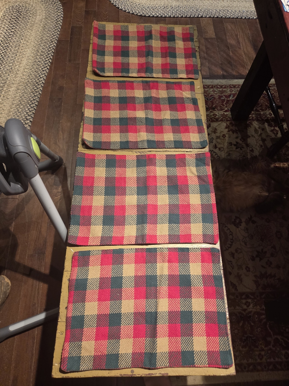 SET OF 6 Plaid Primitive Place Mats